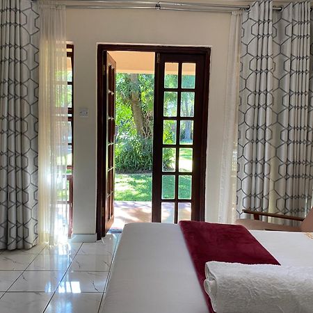 Matilinda Lodge Bulawayo Eksteriør bilde